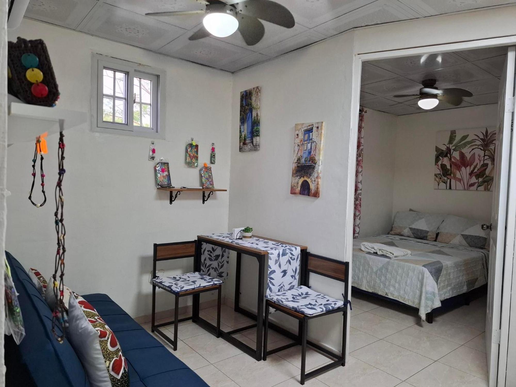 Lilia House 15 Minutos Aeropuerto Apartment Panama City Exterior photo