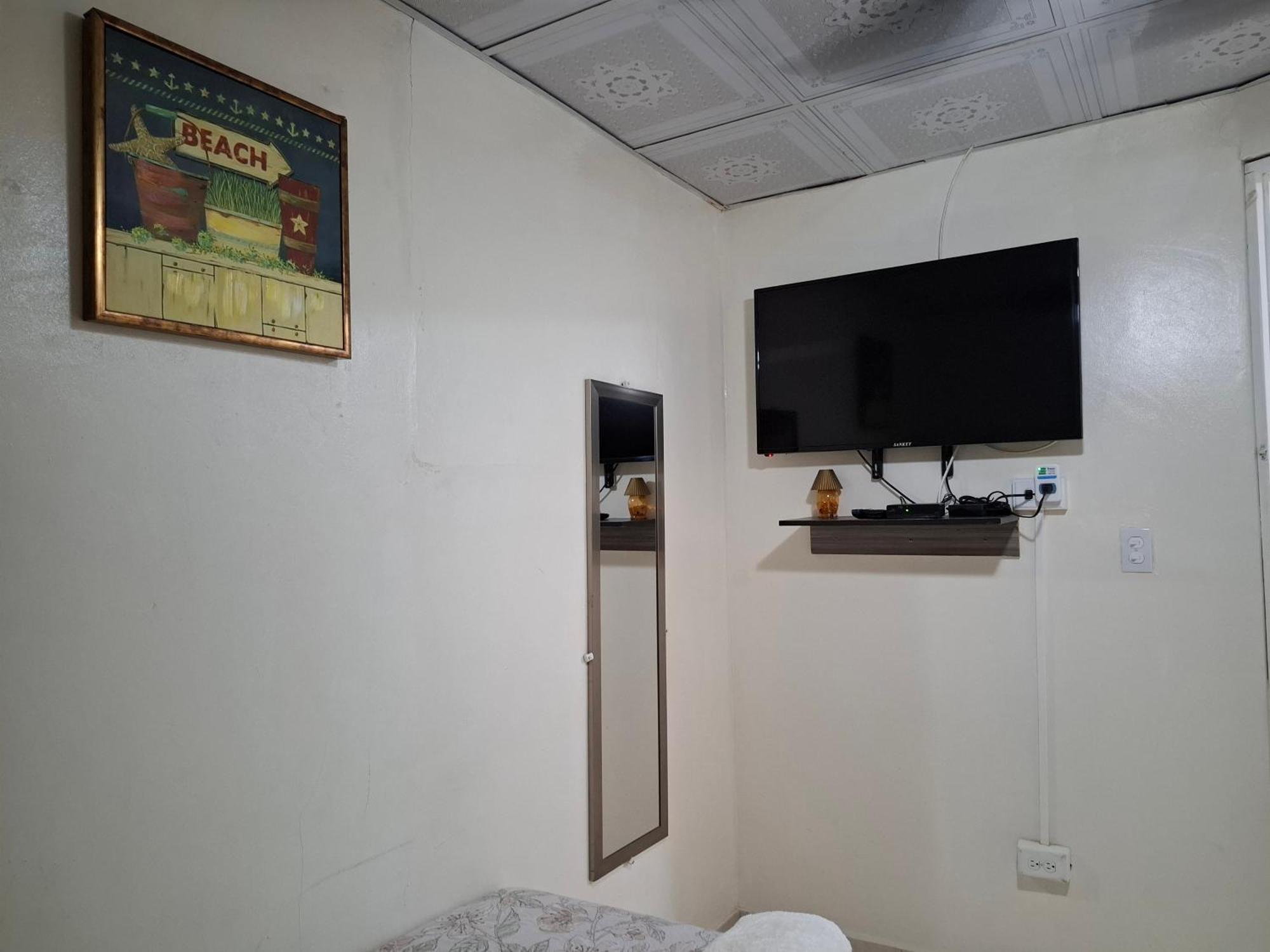 Lilia House 15 Minutos Aeropuerto Apartment Panama City Exterior photo